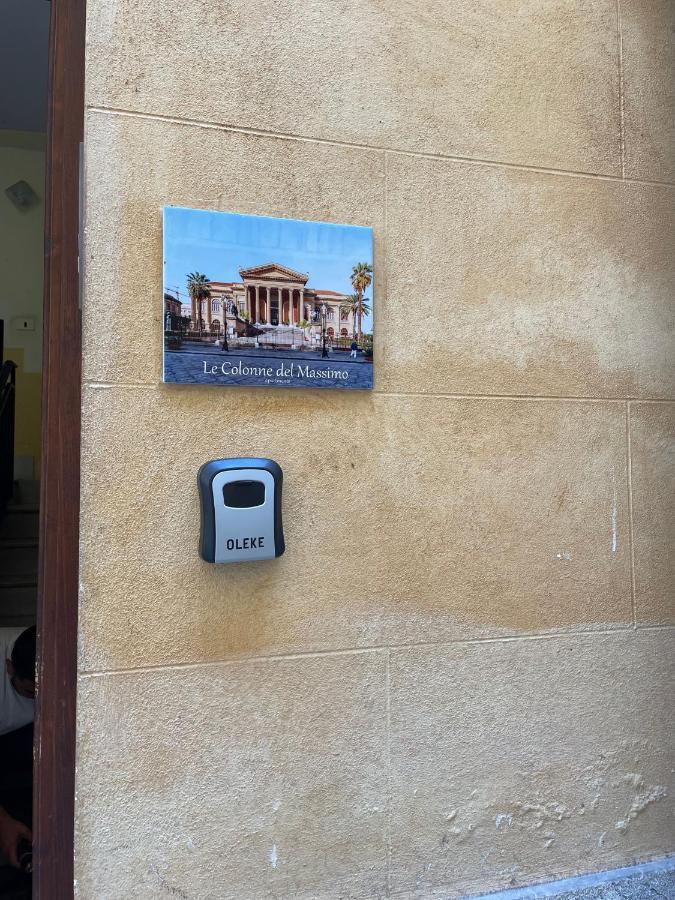 Le Colonne Del Massimo Apartment Палермо Екстер'єр фото